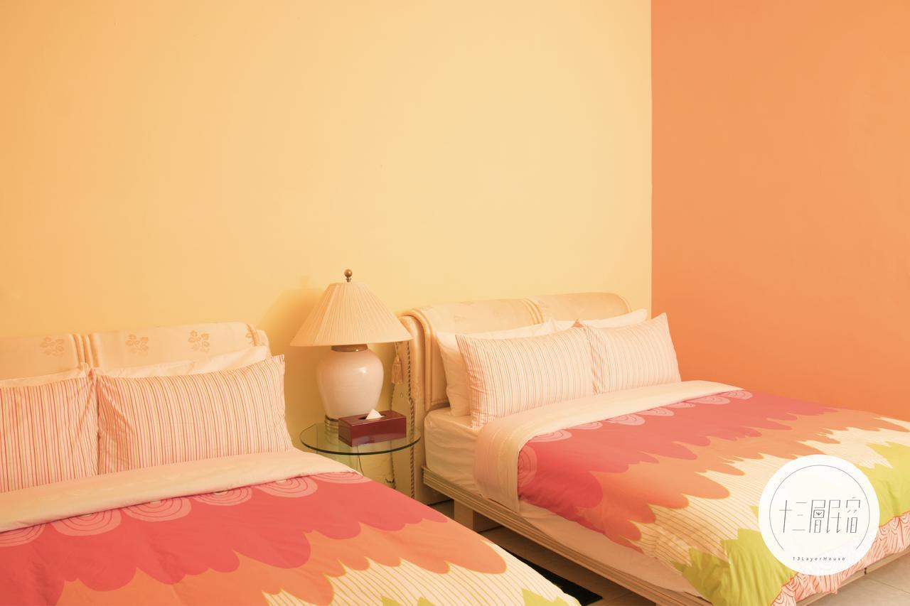 13F Homestay Джиуфен Екстериор снимка