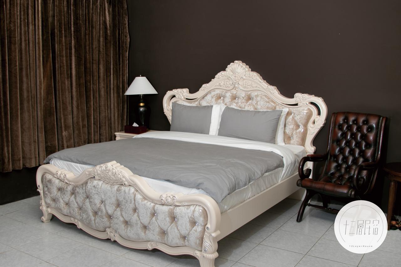 13F Homestay Джиуфен Екстериор снимка